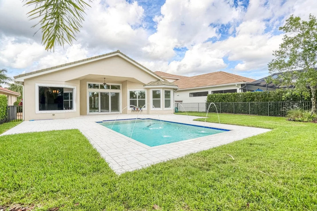 Photo of 176 Carina Drive