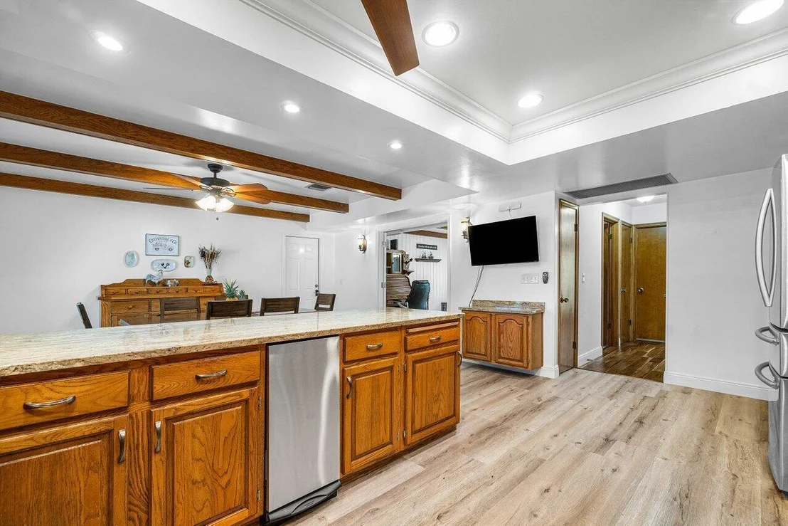 Photo of 6435 Boyd Lane