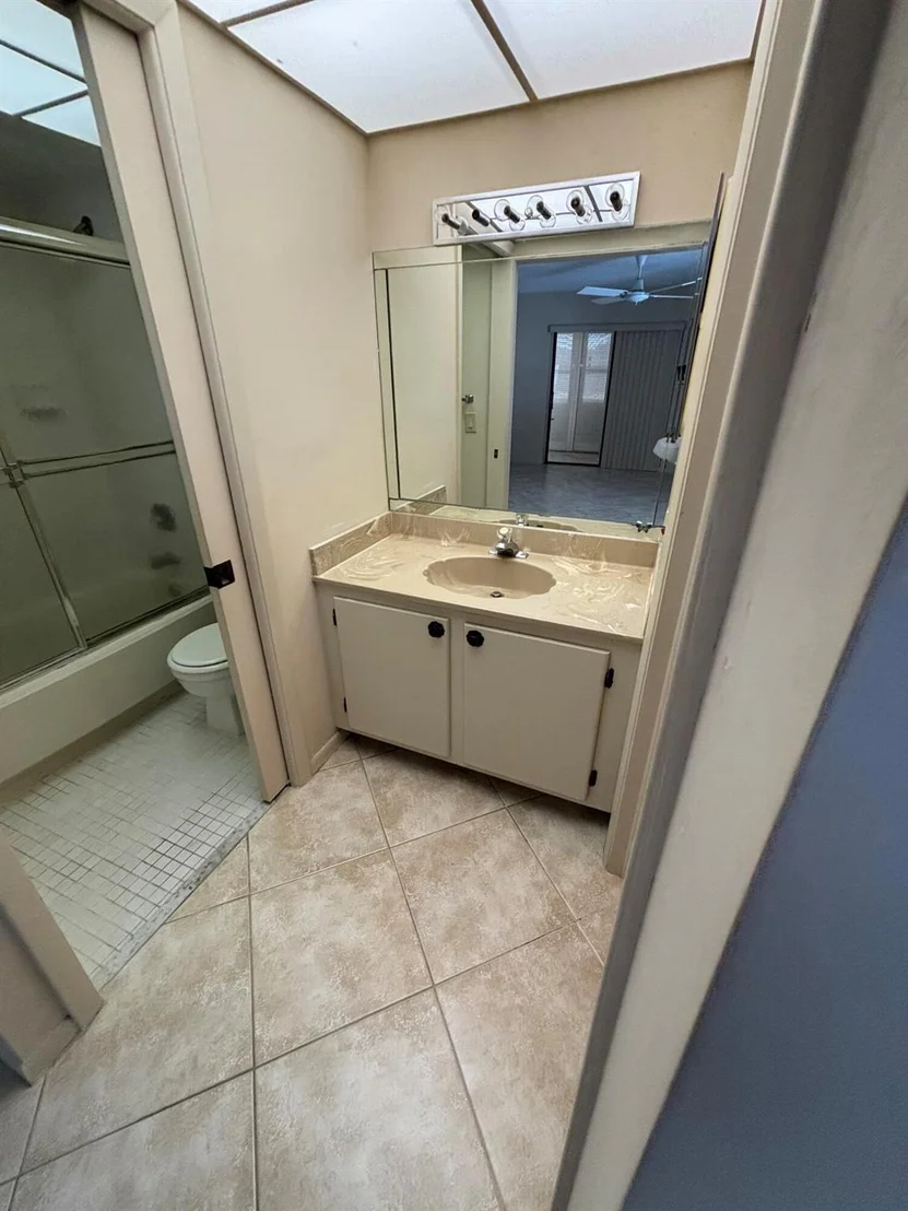 Photo of 26 Capri A