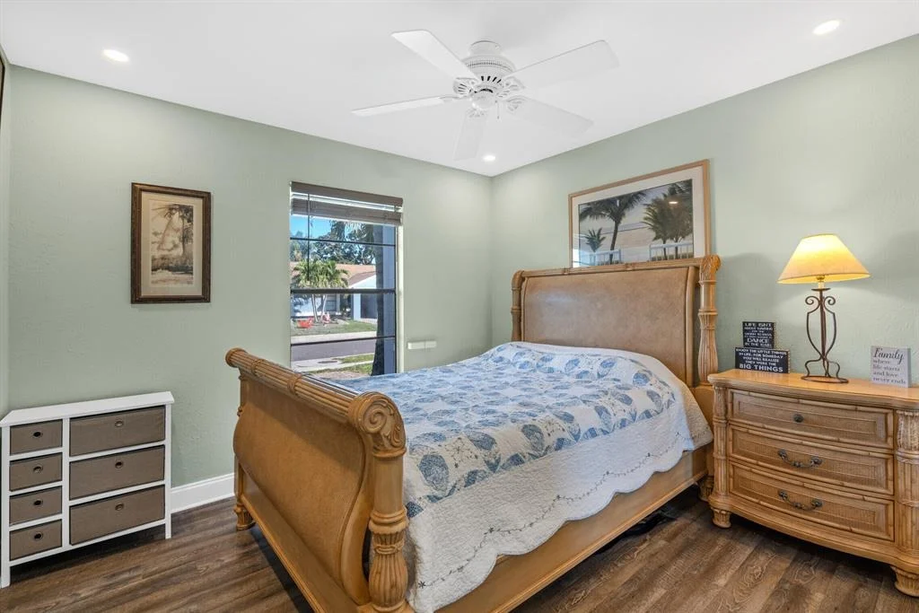 Photo of 104 Greenbriar Drive