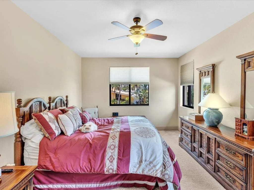 Photo of 800 SE 22nd Avenue