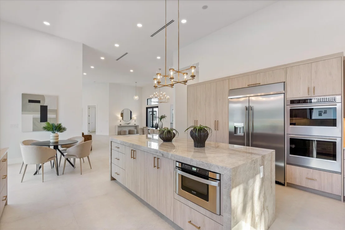 Photo of 2525 Seminole Circle
