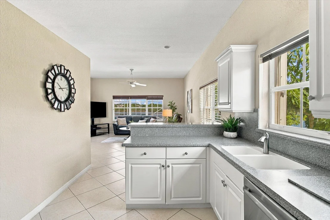 Photo of 1295 WINDSOR Lane