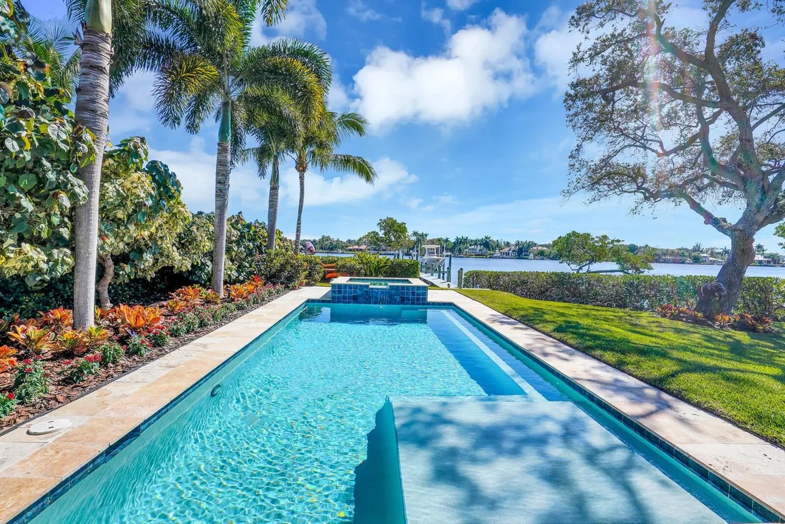 Photo of 5438 Pennock Point Road