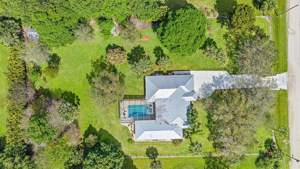 Photo of 15211 97th Drive N