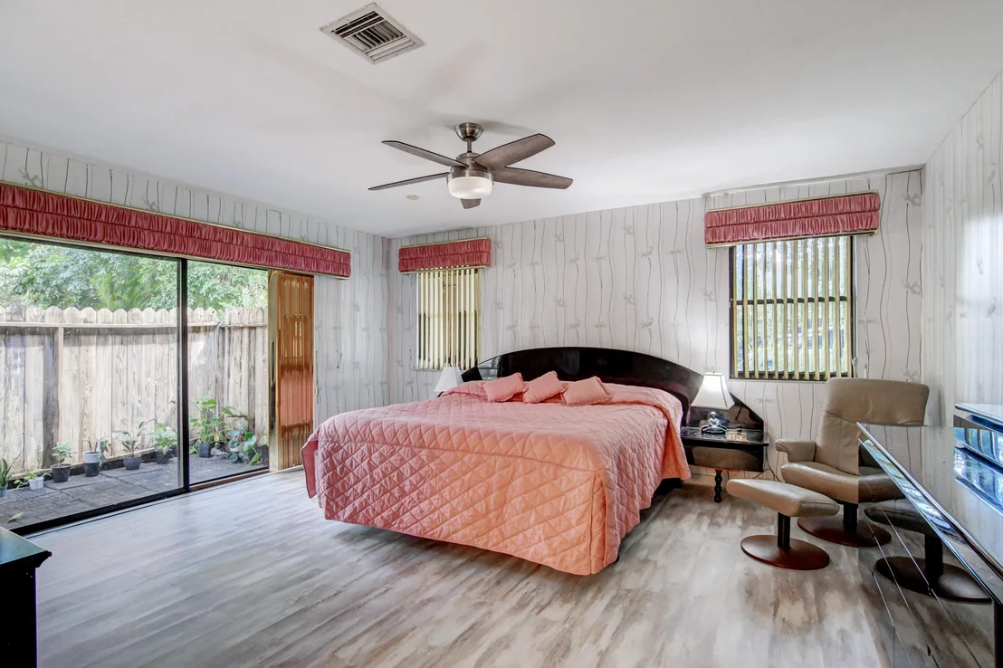 Photo of 12623 Pineacre Lane