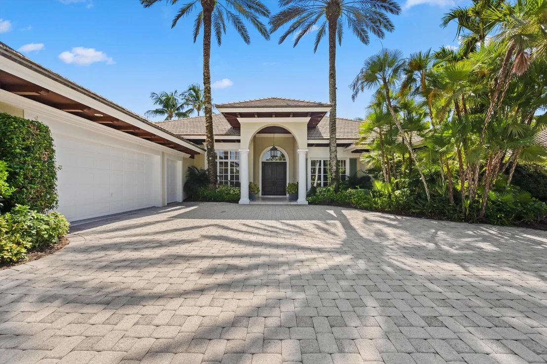 Photo of 252 Locha Drive