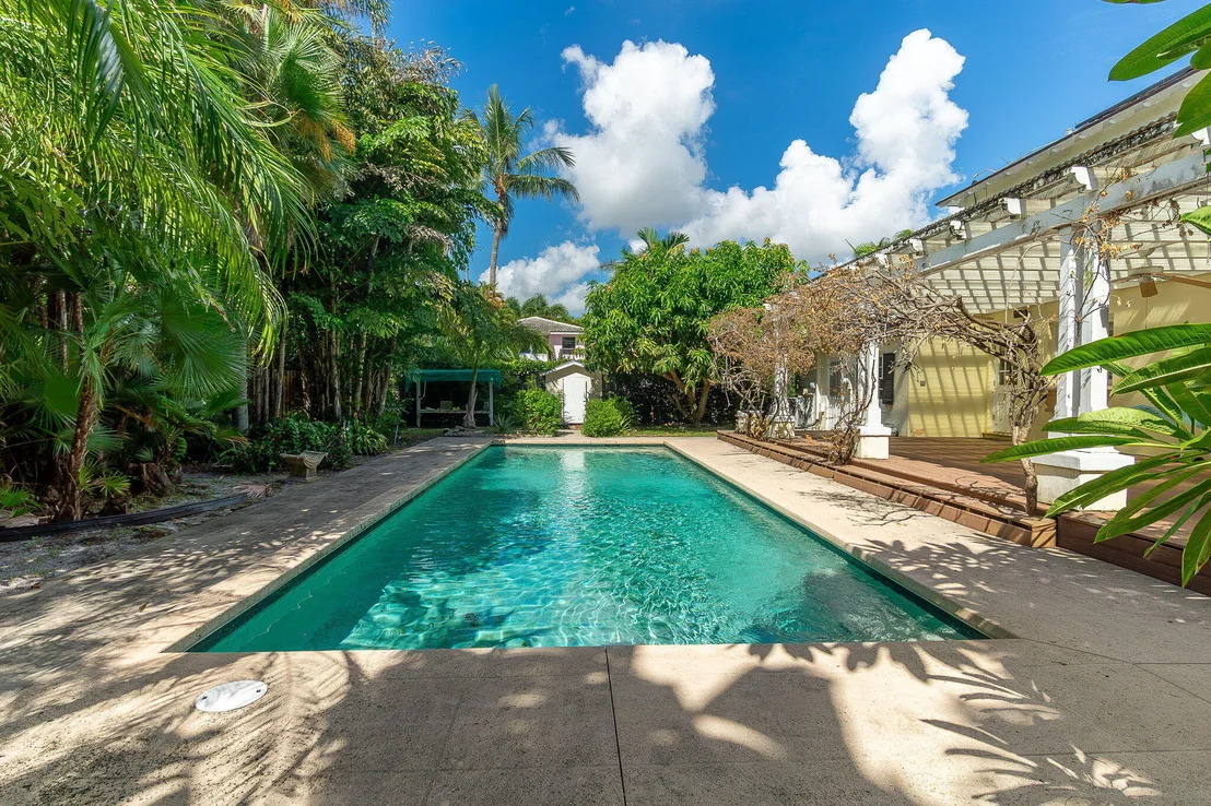 Photo of 210 BELMONTE Road