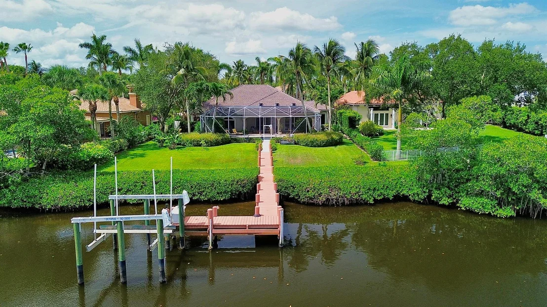 Photo of 8733 SE Compass Island Way