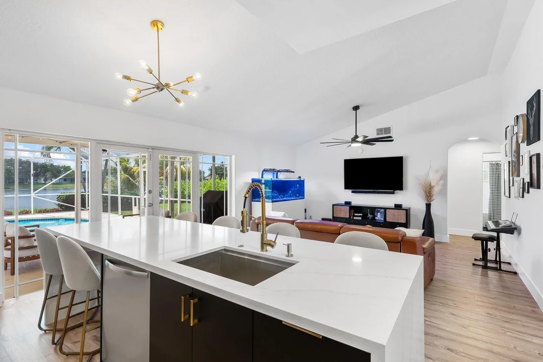 Photo of 9666 Oregon Road