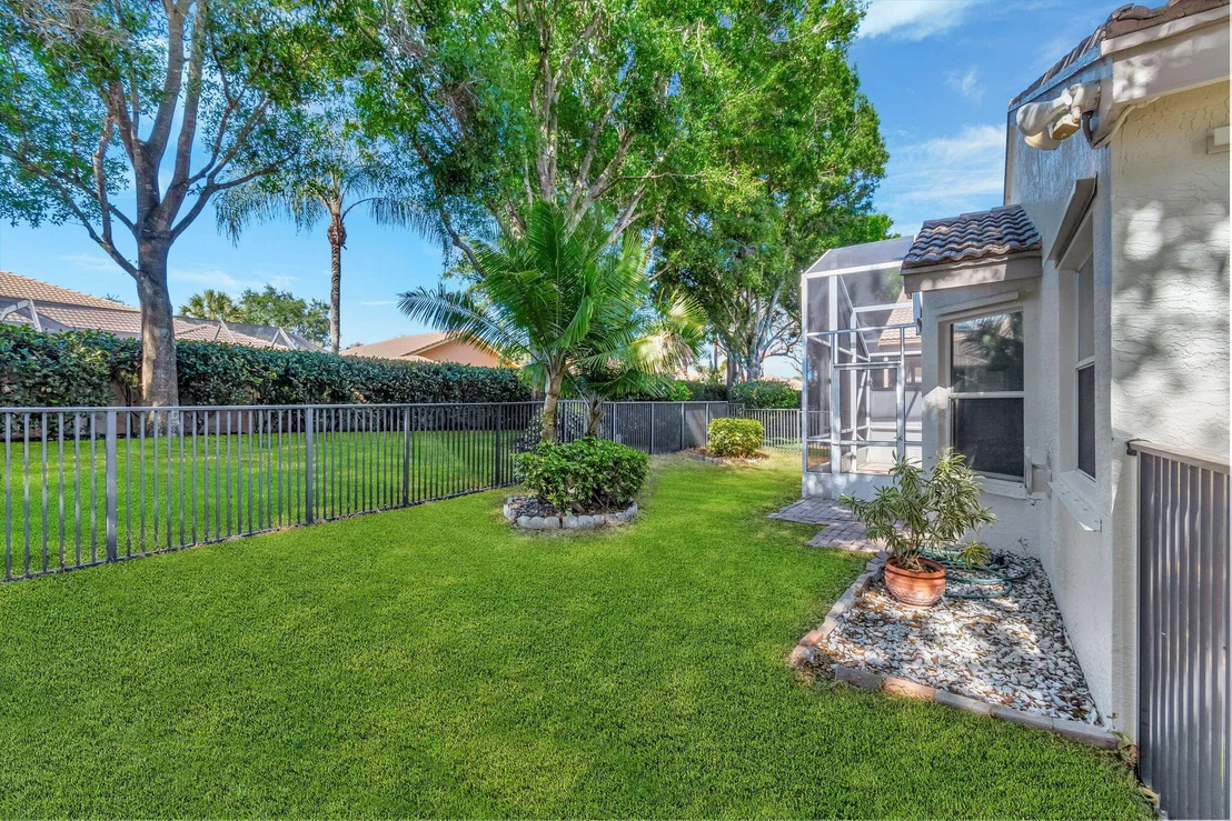 Photo of 7937 Sonora Street