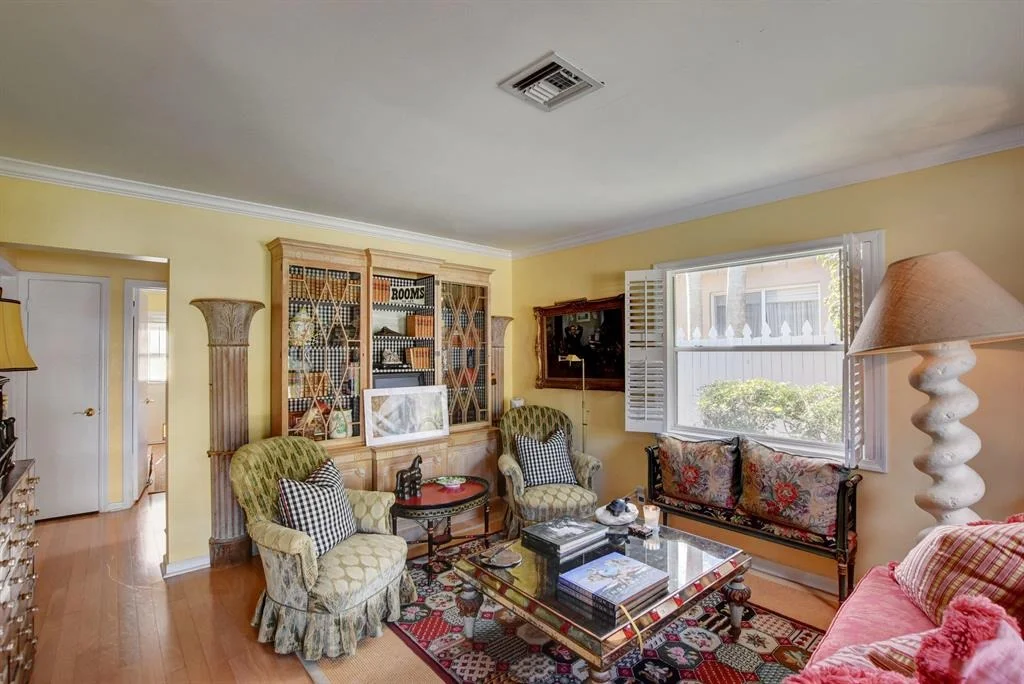 Photo of 254 Alpine Road