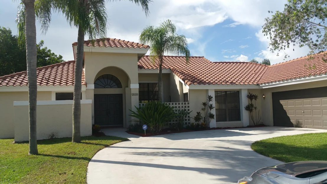 Photo of 2114 Amesbury Circle