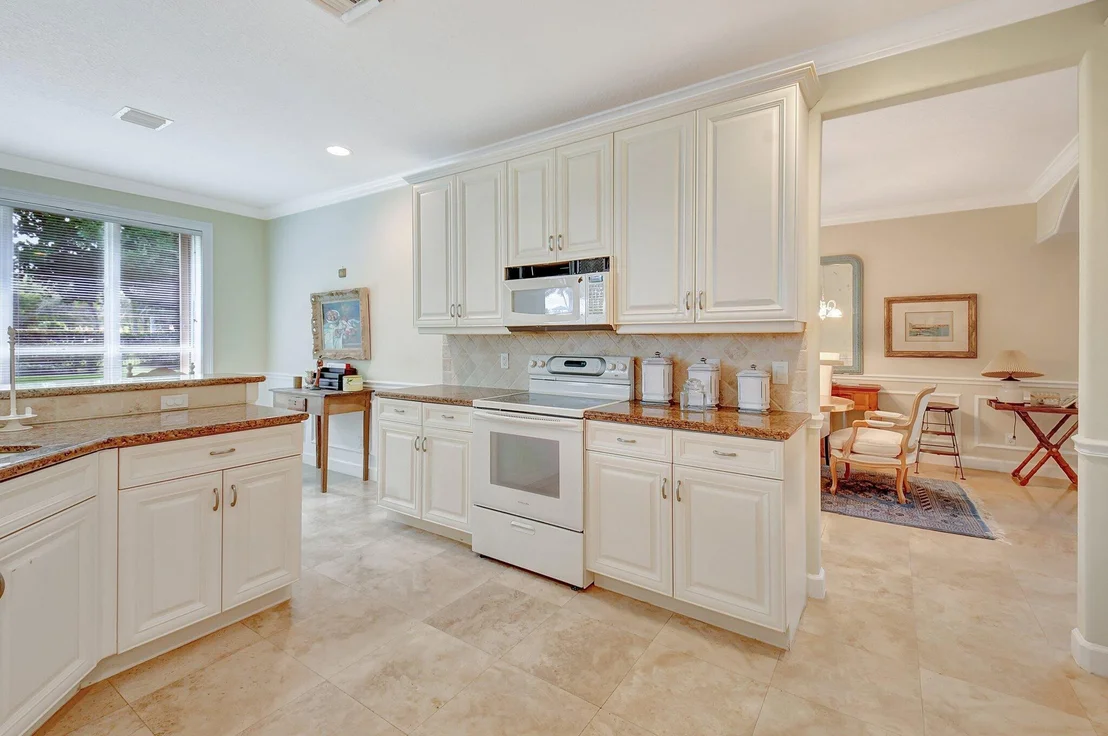 Photo of 4899 N Classical Boulevard