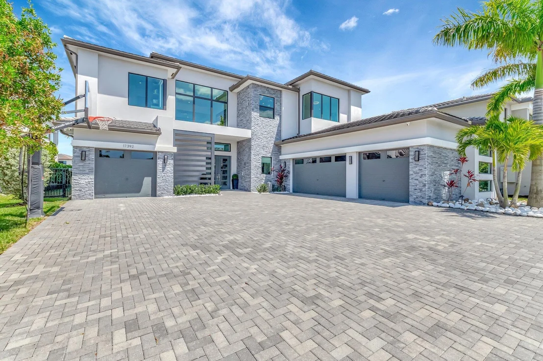 Photo of 17392 Ponte Chiasso Drive