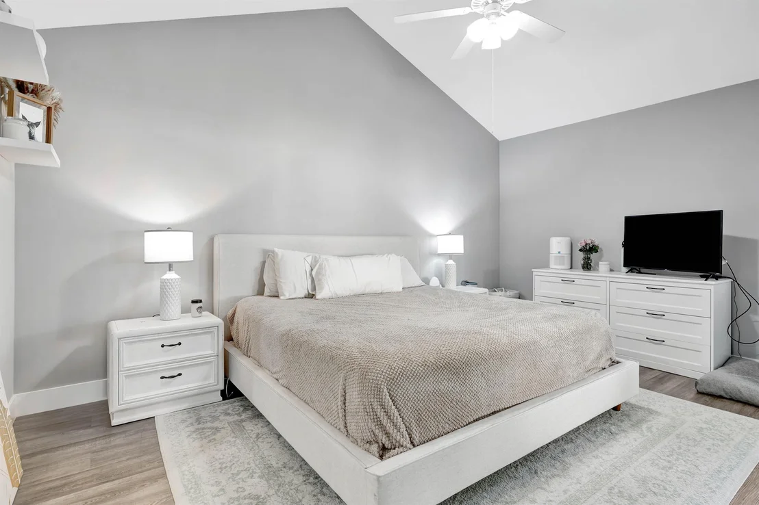 Photo of 310 Leeward Drive
