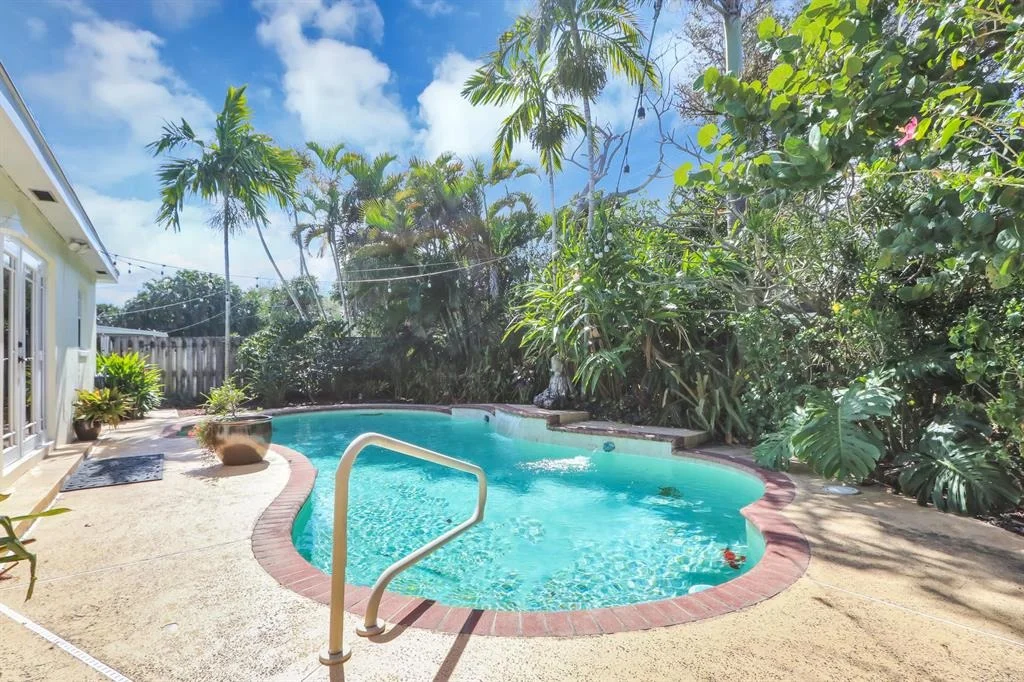 Photo of 1528 Lance Road