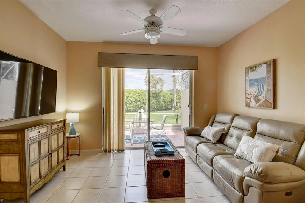 Photo of 10684 Royal Caribbean Circle