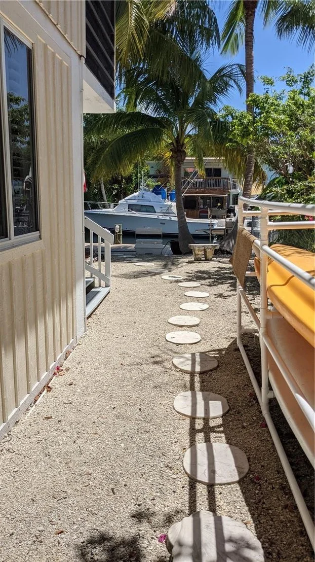 Photo of 122 Seminole Boulevard