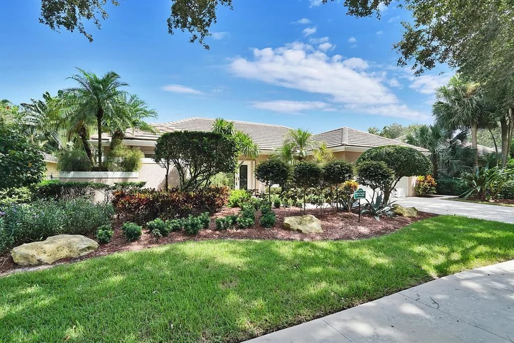 Photo of 6216 Winding Lake Drive
