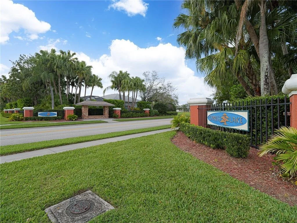 Photo of 5052 4th Lane