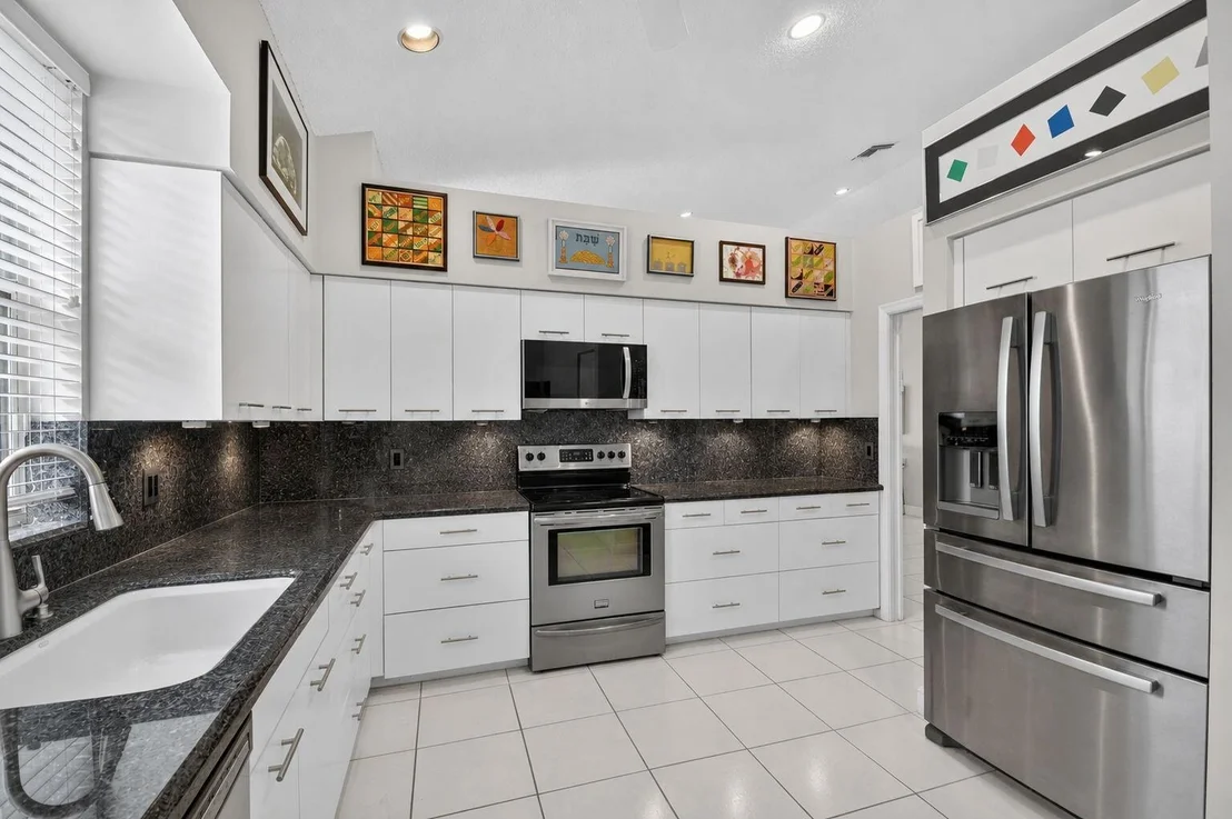 Photo of 6400 Three Lakes Lane
