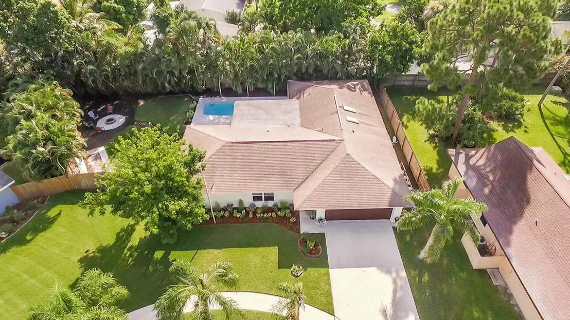 Photo of 701 Kriss Lane