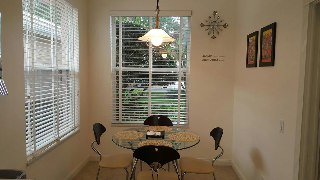 Photo of 165 S Hampton Drive