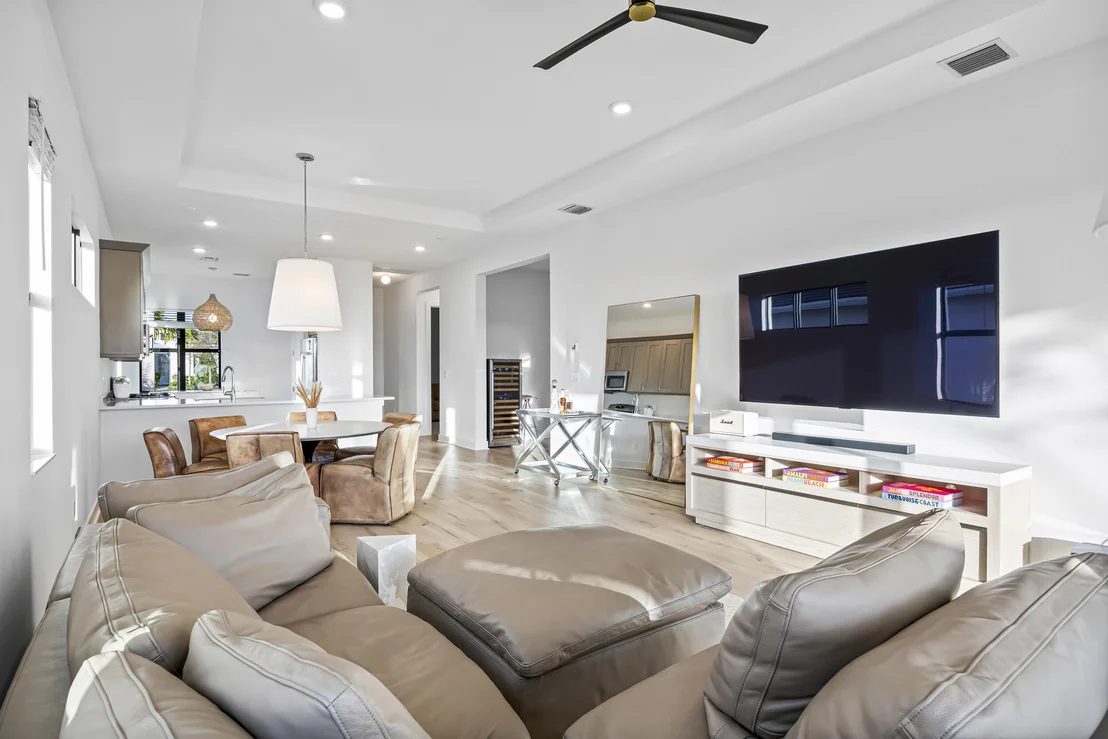 Photo of 15890 Key Biscayne Lane