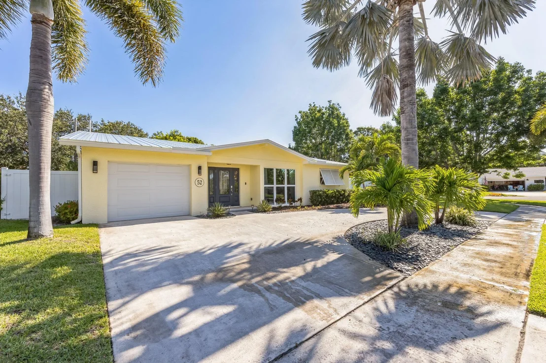 Photo of 52 Azalea Circle