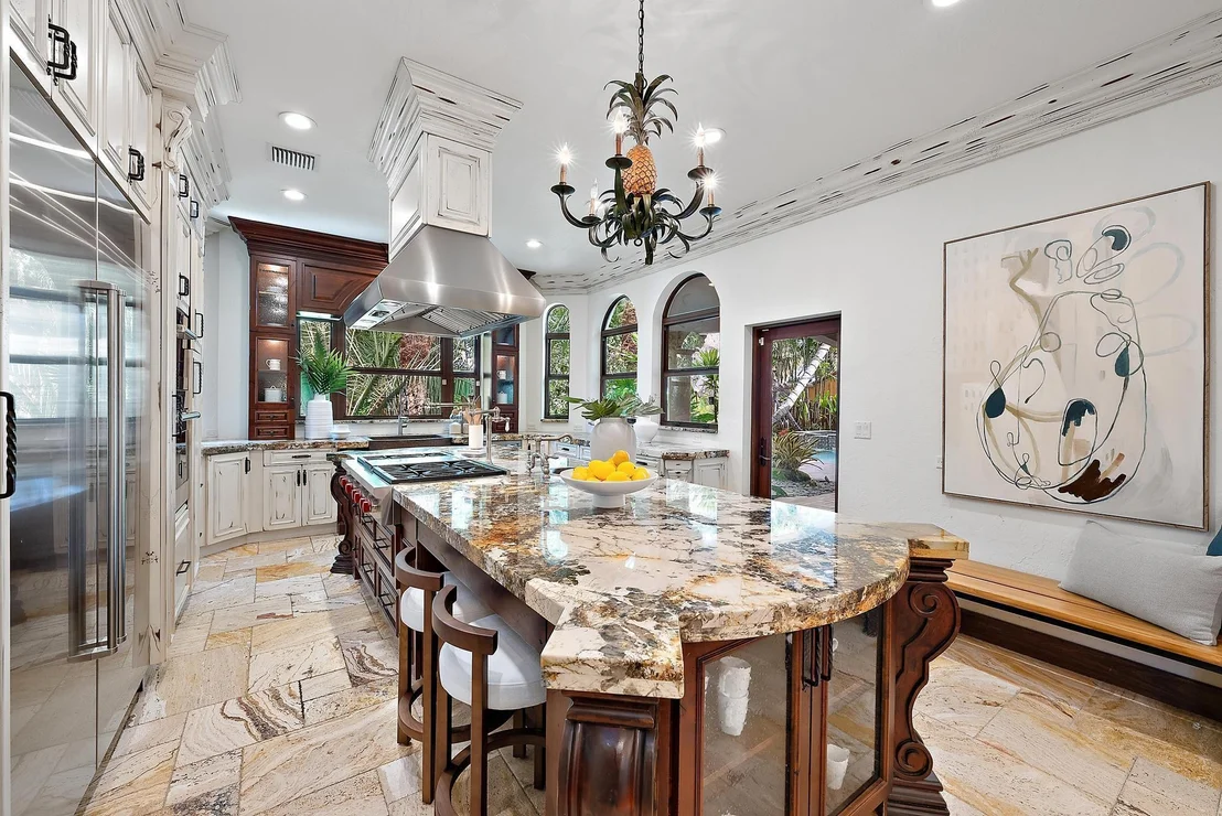 Photo of 205 Monroe Drive