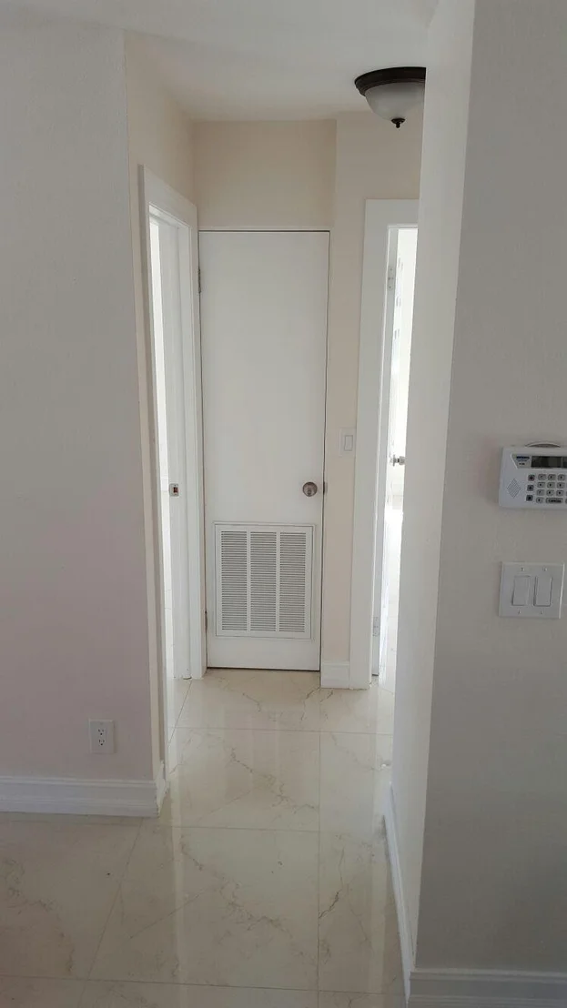 Photo of 6859 Westview Drive