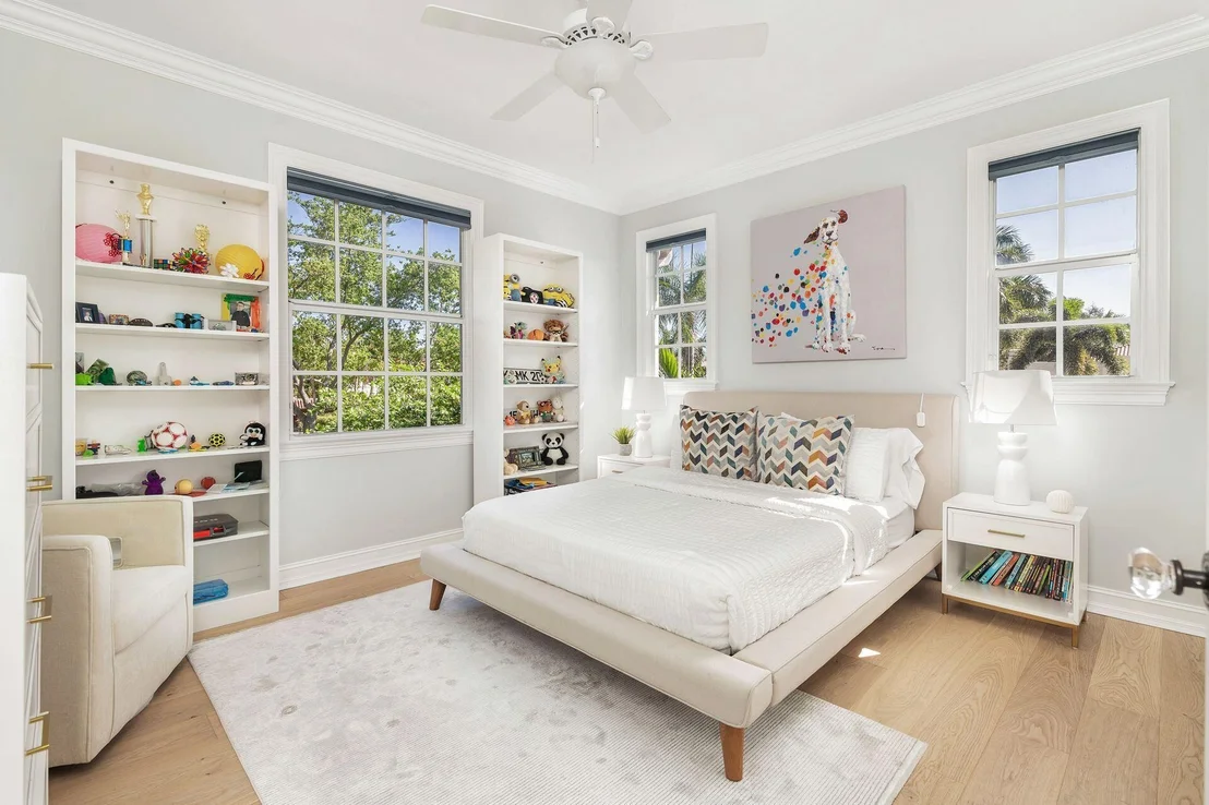 Photo of 220 Dyer Road