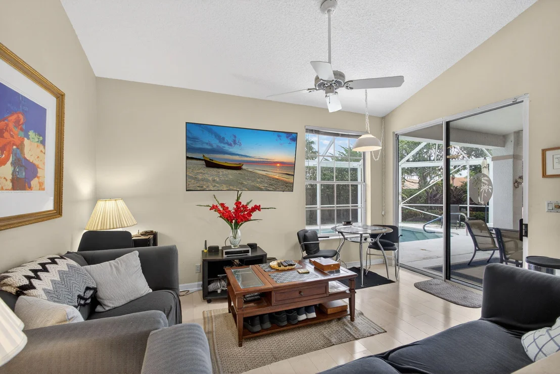 Photo of 200 Eagleton Estates Boulevard