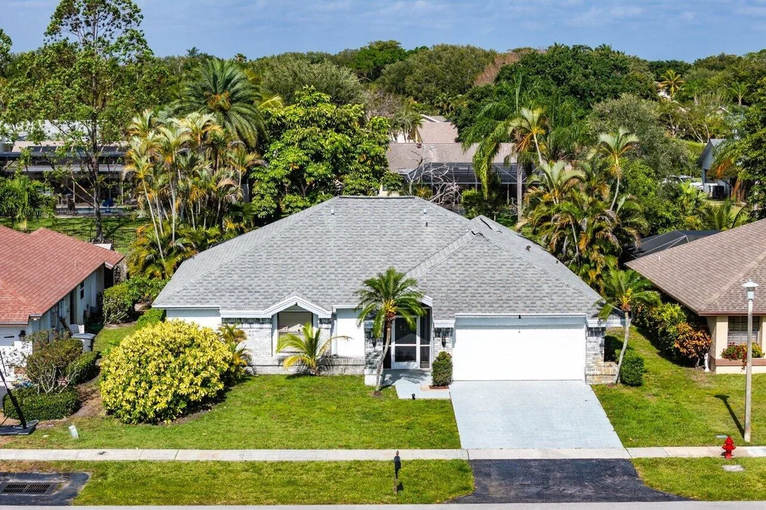 Photo of 18320 181st Circle S