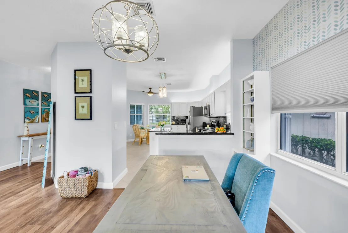 Photo of 401 Tamarind Place