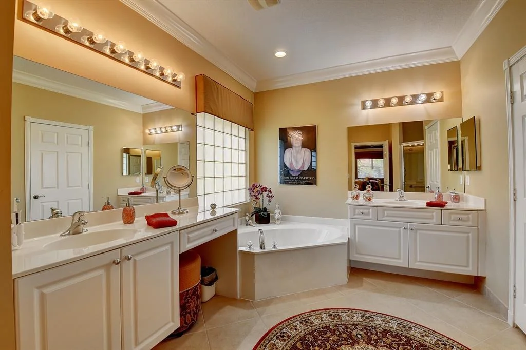 Photo of 6648 Pisano Drive