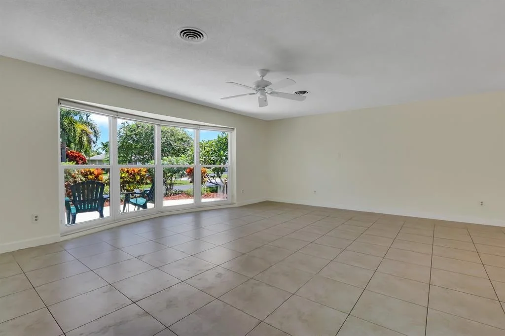 Photo of 208 Gleneagles Drive