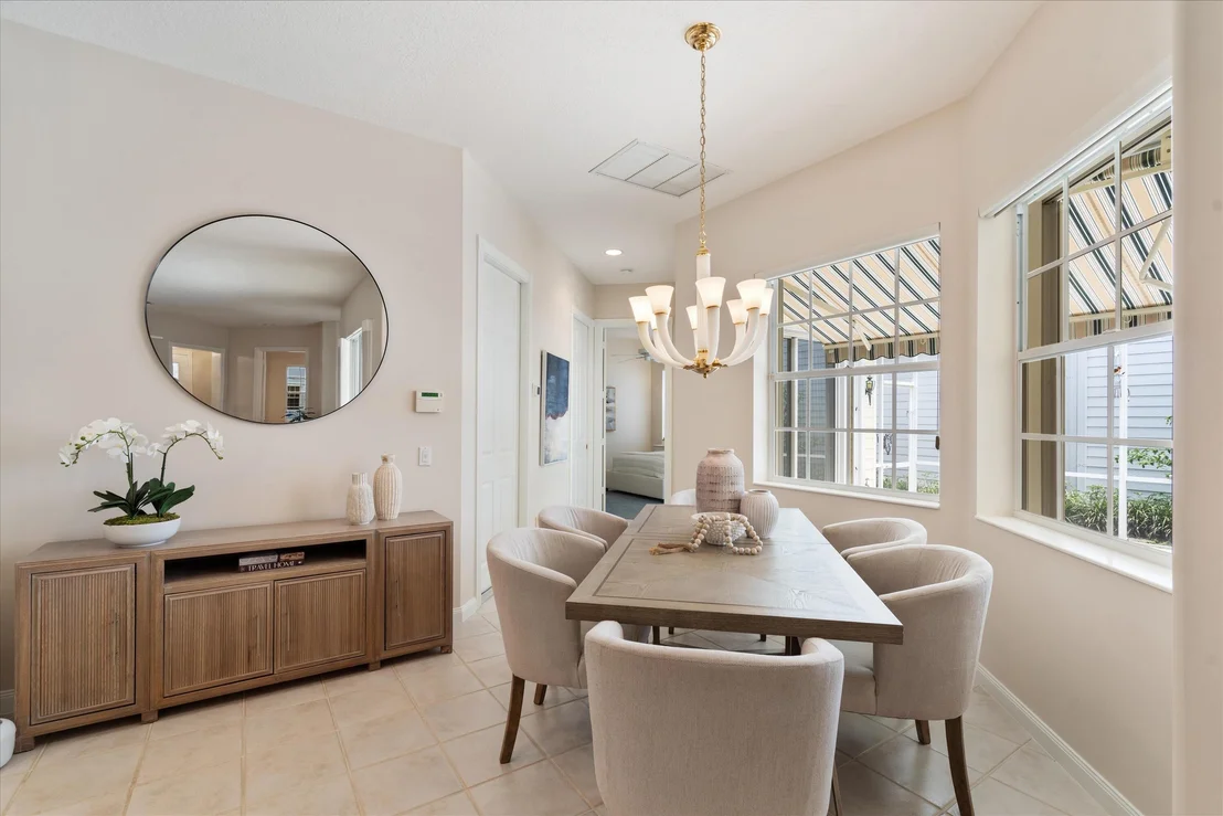 Photo of 122 Date Palm Drive