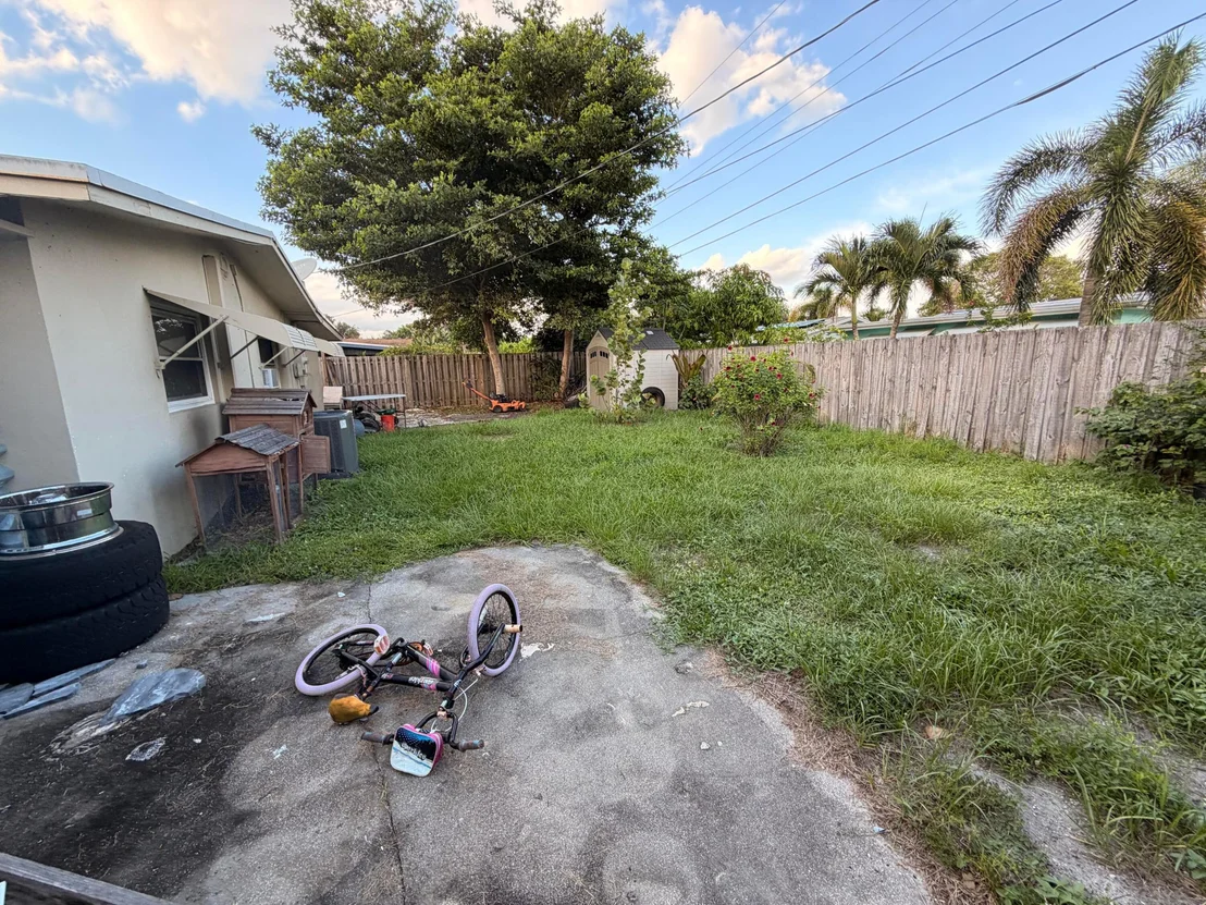 Photo of 406 PHILADELPHIA Drive