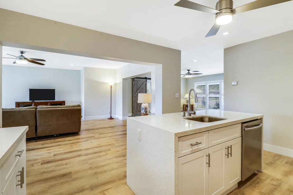 Photo of 430 SE 1st Terrace