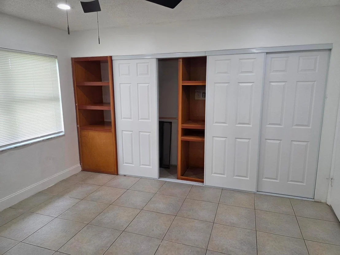 Photo of 6014 NW 3rd Street