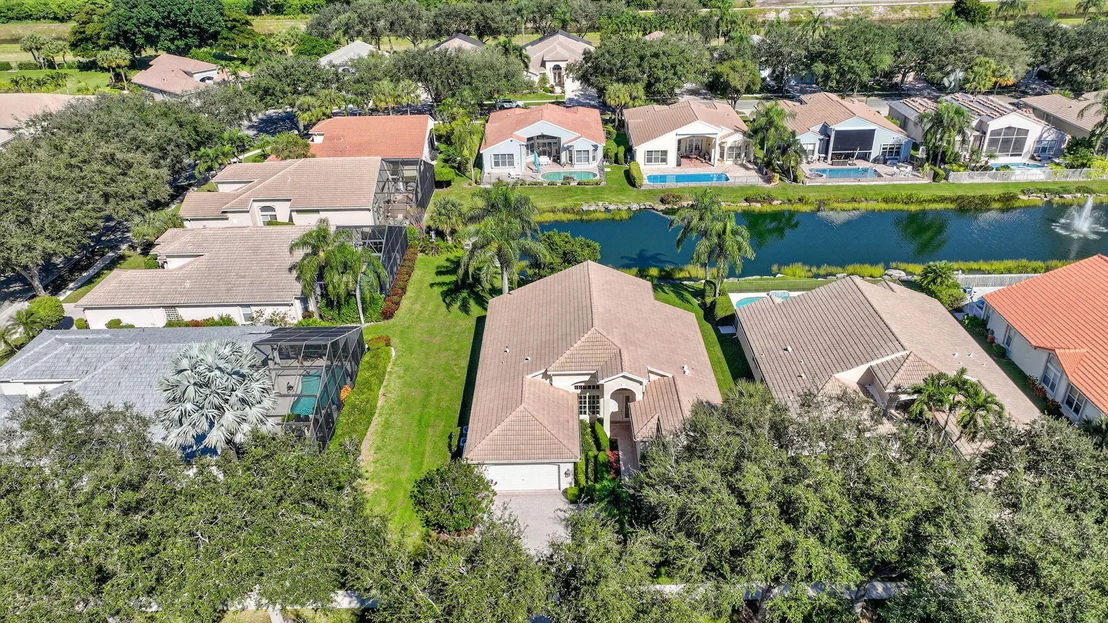 Photo of 7233 Francisco Bend Drive