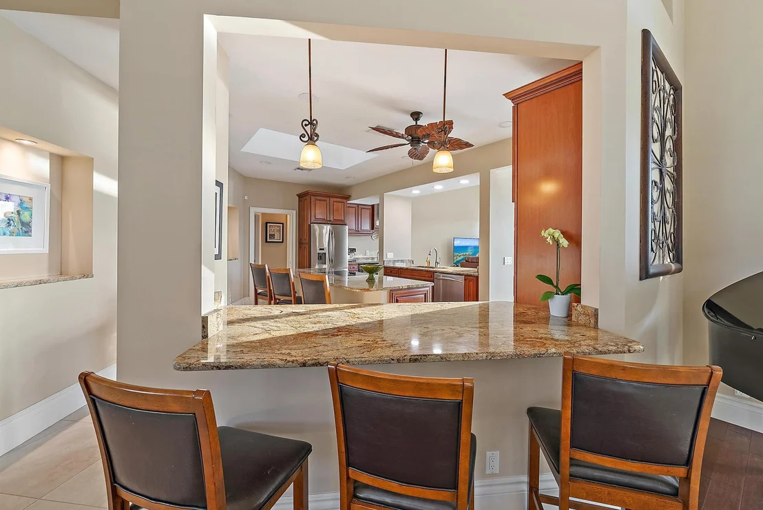 Photo of 8575 SE Water Oak Place