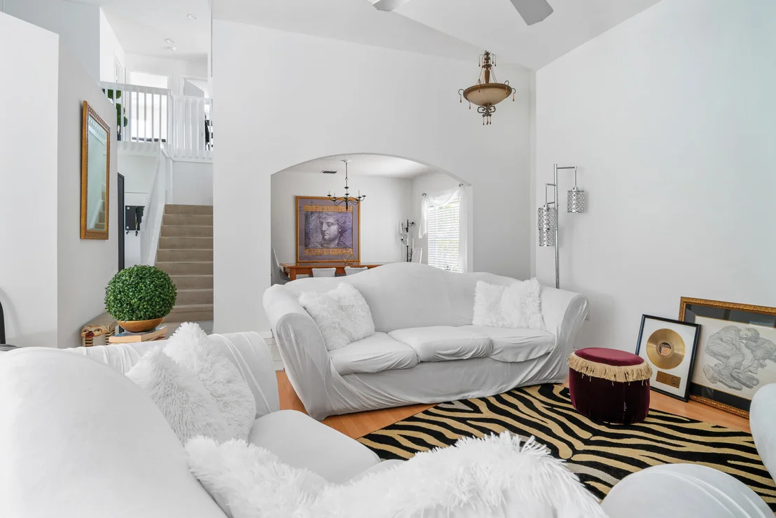 Photo of 1015 Fairfax Circle W