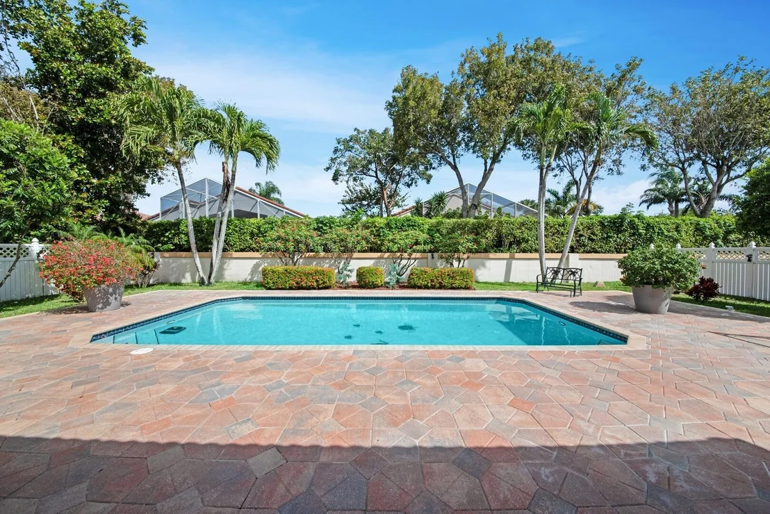 Photo of 7122 Brunswick Circle