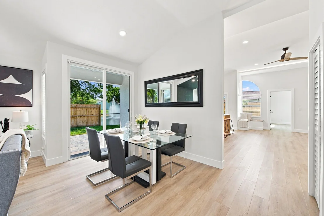 Photo of 6325 Indian Wells Boulevard