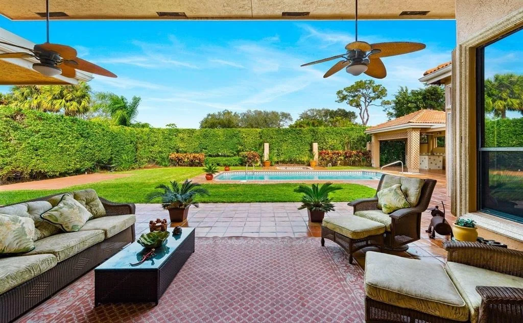 Photo of 7291 Valencia Drive