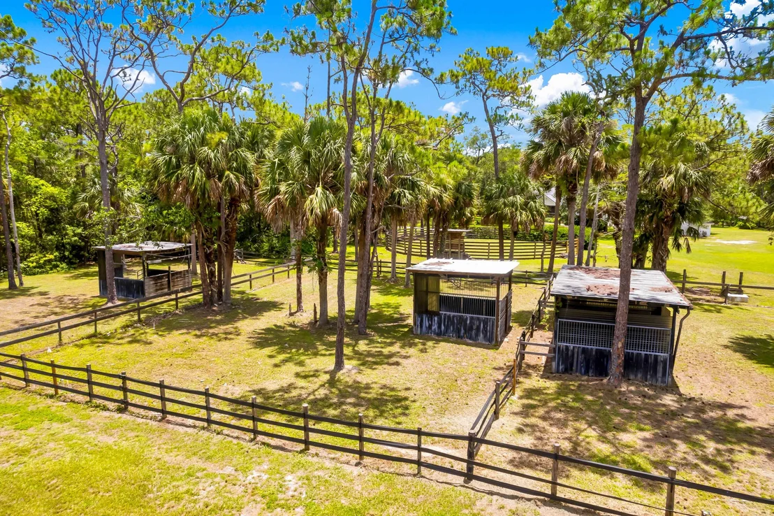 Photo of 9266 Oak Hammock Lane
