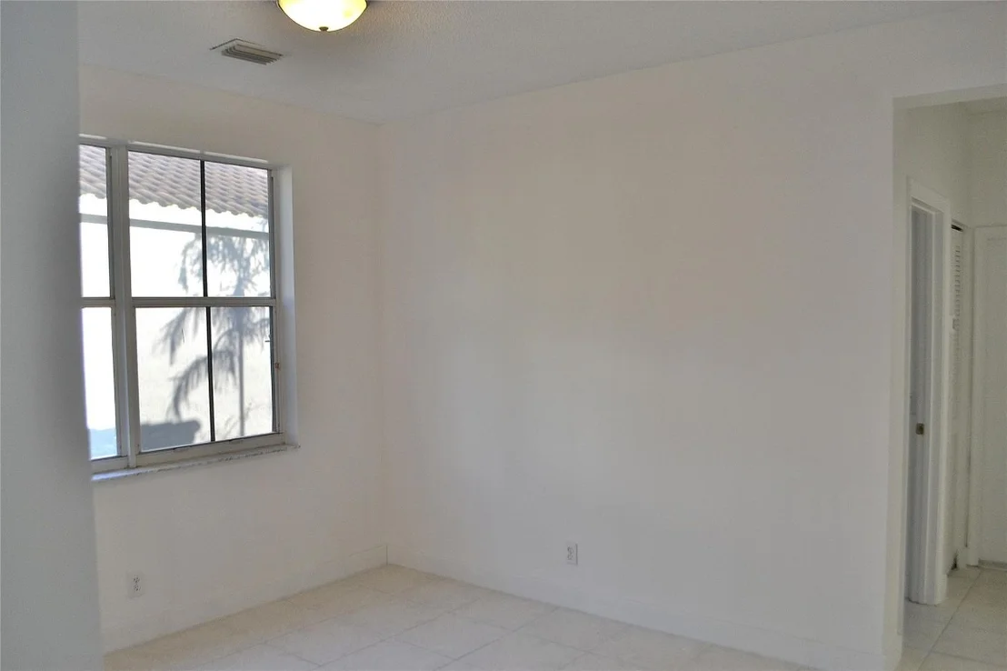 Photo of 872 Tanglewood Creek